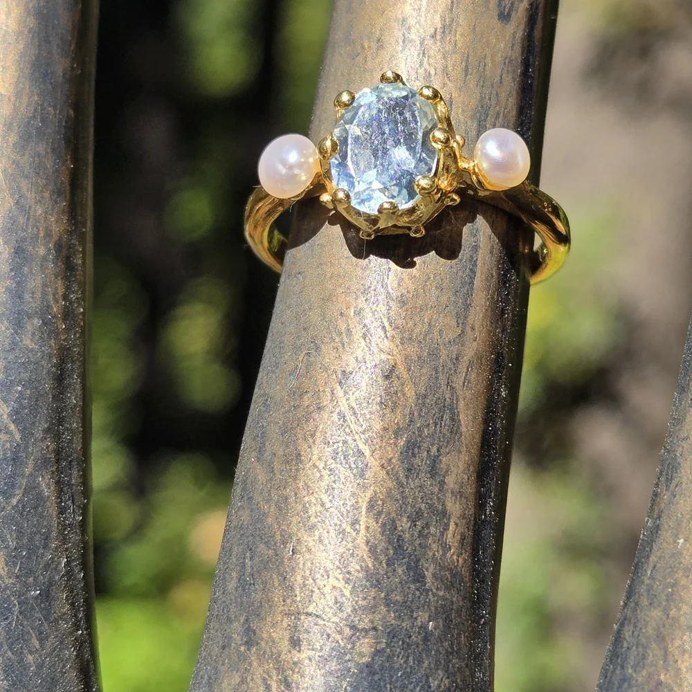 Blue Topaz 3.5k Sterling Gold & Pearl Ring Sz6.5 - Picture 1 of 9